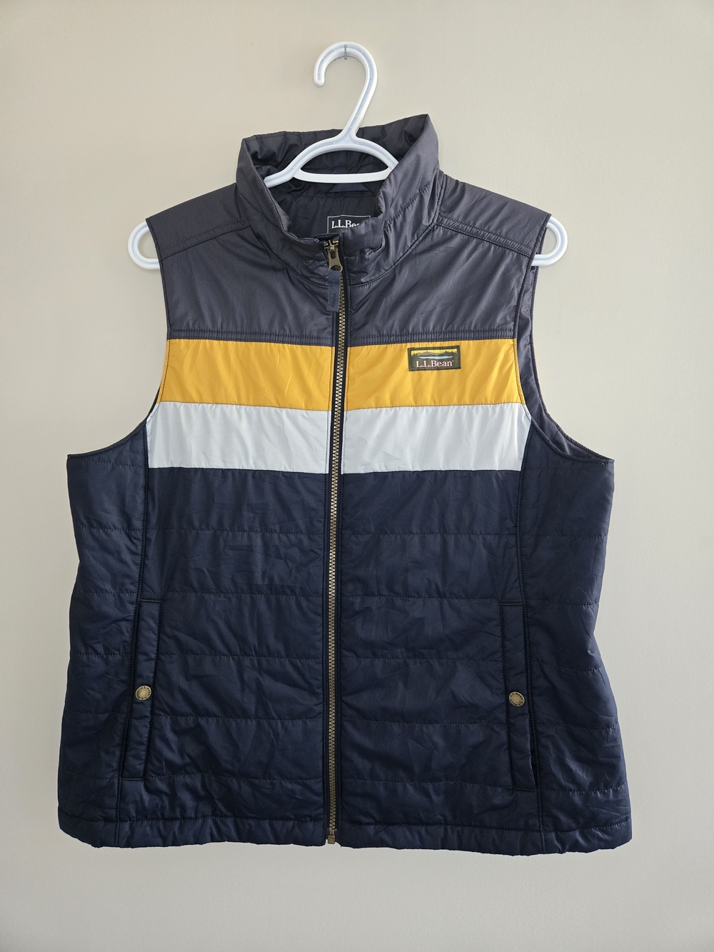 L.L.Bean Mountain Classic puffer vest, navy, yellow, lightweight, large + petit